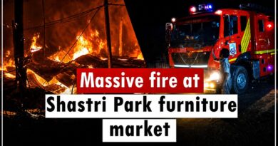 Fire at Shashtri Nagar Furniture Market