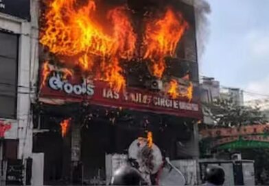 CM Cancels Tuesday Programmes After Lucknow Fire; SIT Probe Ordered, 4 Held
