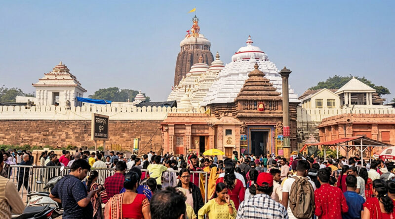 The Rajendrabhishek Niti is a sacred ritual of Lord Jagannath in which Mahaprabhu is ceremonially worshipped and adorned in a royal manner, symbolizing His divine sovereignty and kingship. The ritual is performed with traditional Vedic rites and special offerings by the temple servitors