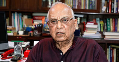 Constitutional expert Subhash Kashyap passes away. 🕊️📜