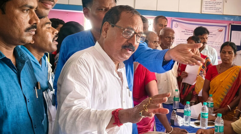 Swapan Kumar Nandi has been arrested in a recent development involving the All India Trinamool Congress. 🚔⚖️🚨📌