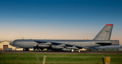 Boeing B-52 Stratofortress of the U.S. Air Force crashes in a tragic accident, leaving eight people dead. ✈️⚠️🕯️🇺🇸🚨