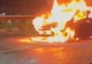 Car Catches Fire on Pune-Bengaluru Highway, Crowd Sparks Traffic Chaos