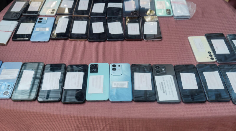 **Major success for Rayagada Police; 100 stolen mobile phones recovered.**