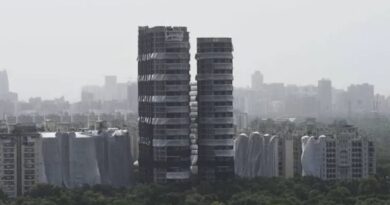 Supertech Twin Towers Case: Supreme Court Postpones Hearing on Homebuyers’ Refund Plea