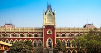 Supreme Court Stays Calcutta HC Order Staying Notifications on STF Police Stations, Courts