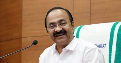 Kerala CM Condemns Force against Students Protesting NEET Issue