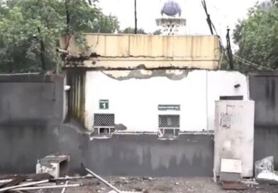 Unauthorised Structures outside Pakistan High Commission Demolished in Delhi