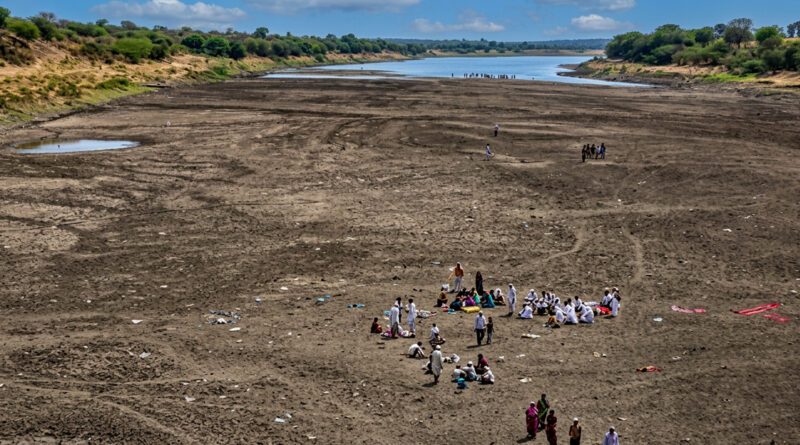 MLA Urges Maharashtra Govt to Declare Drought in Latur